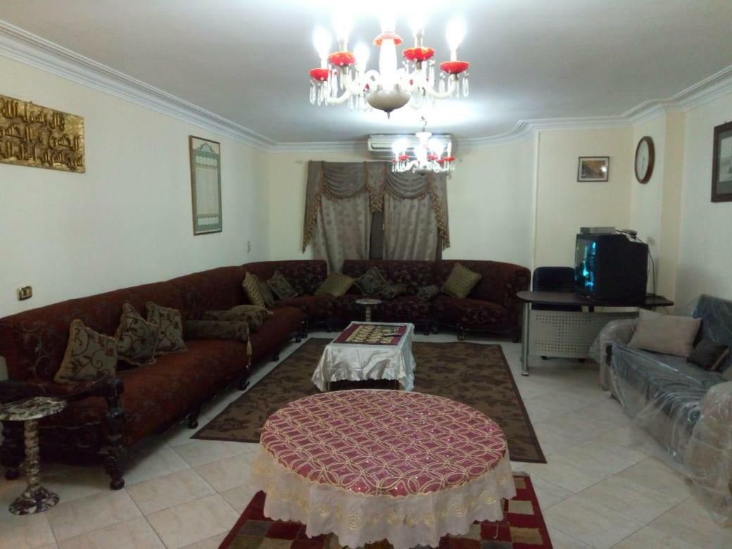 Your Dream Apartment In Agouza "Family Only" القاهرة المظهر الخارجي الصورة